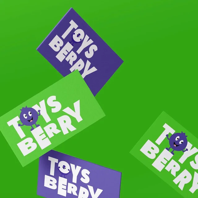 Зелёные и фиолетовые карточки Toys Berry с персонажами — ИЗДИДЖИТЛ
