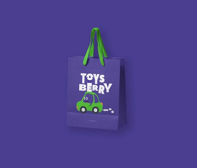 Фиолетовый пакет Toys Berry на фиолетовом фоне — ИЗДИДЖИТЛ